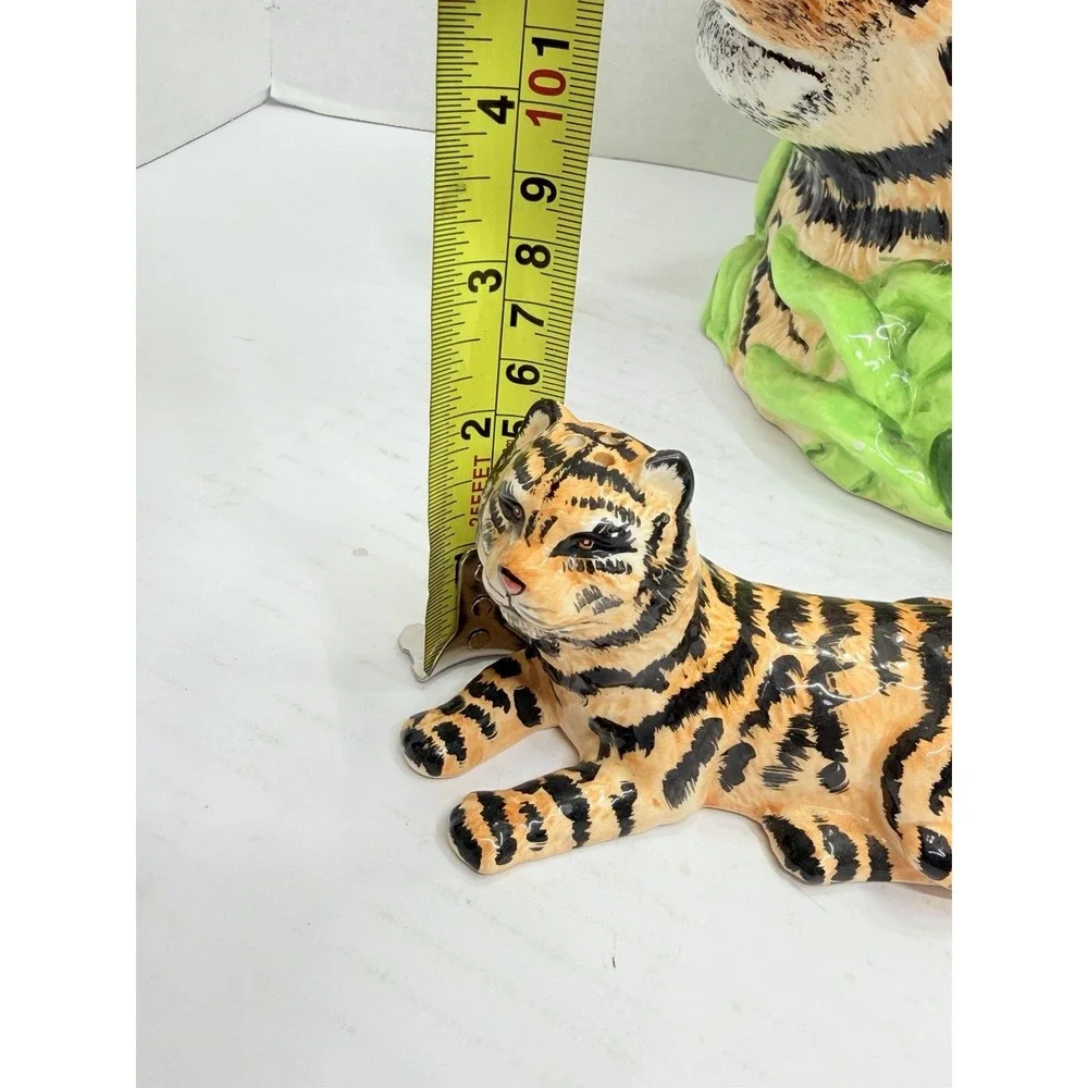 Rare! 1998 Tone World Tiger Cookie Jar w/ Matching Salt Pepper Shakers 3 Pc Set